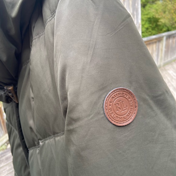 RALPH LAUREN - Green Pillow Collar Hooded Down & Feather Puffer coat (large) - Picture 4 of 5